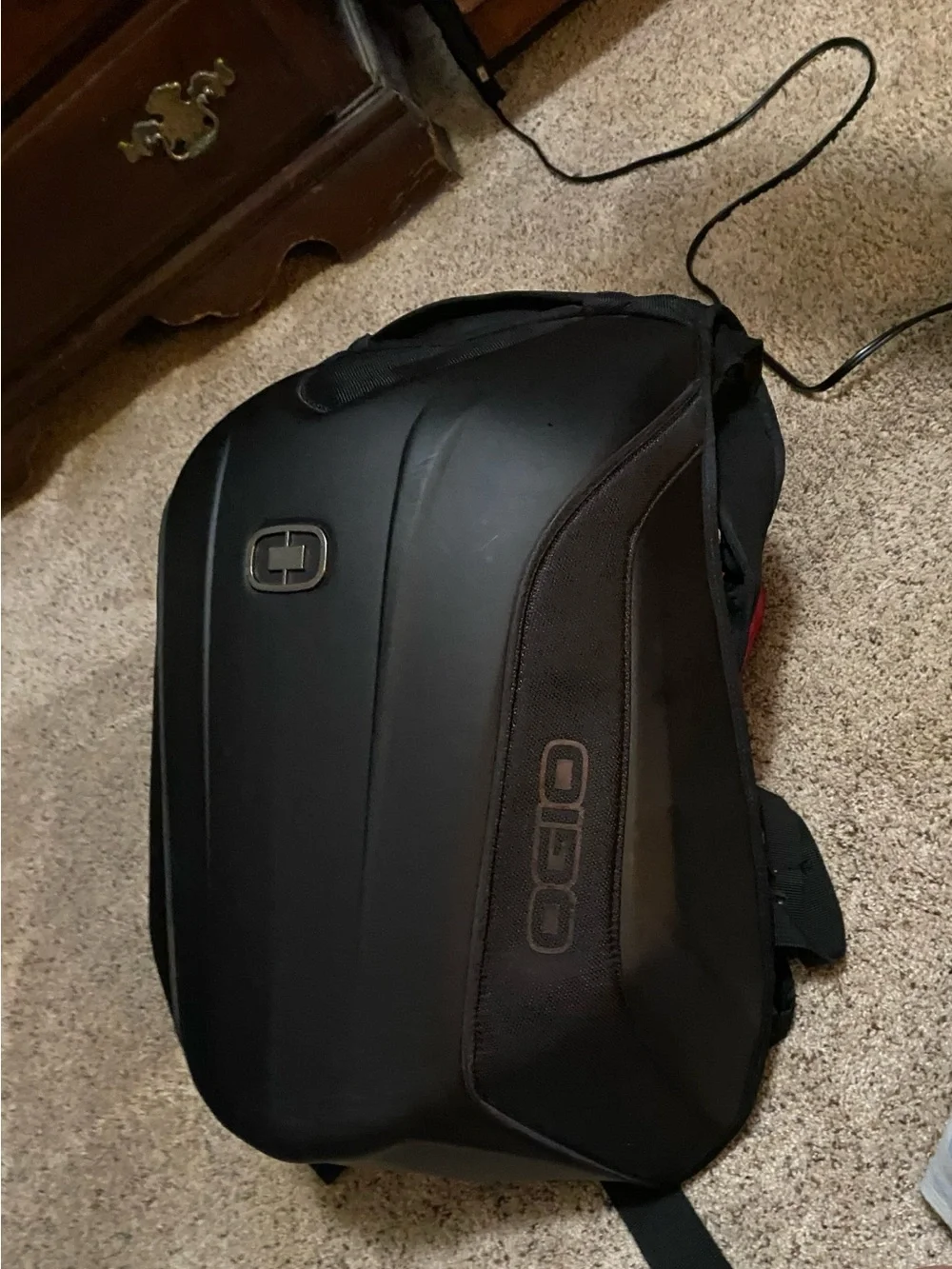 OGIO Men's Black Hard-Shell Mach 3 Backpack with Silver Logo